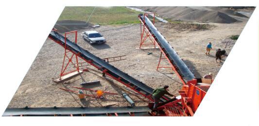 Chemical resistant conveyor belt